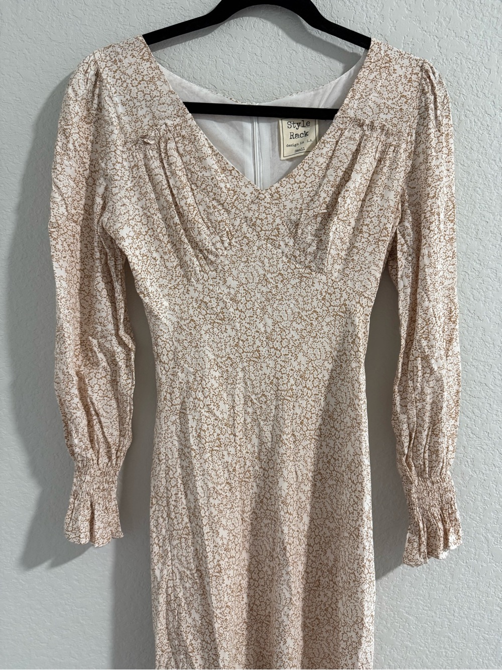 Style Rack Cream Floral V-Neck Long Sleeve Dress - Picture 6 of 9